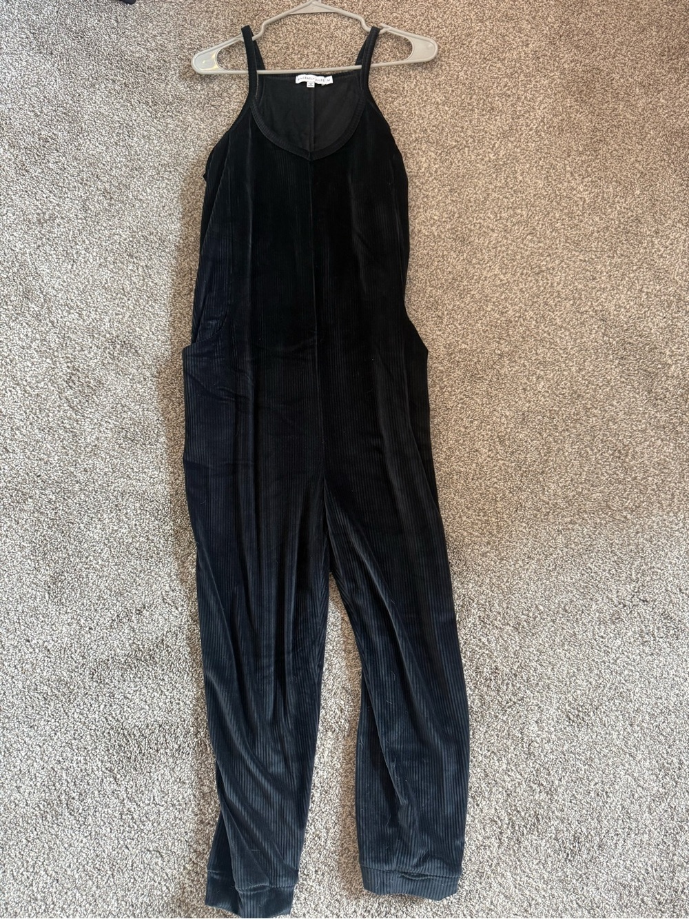 Sincerely Jules Black Velvet Sleeveless Jumpsuit
